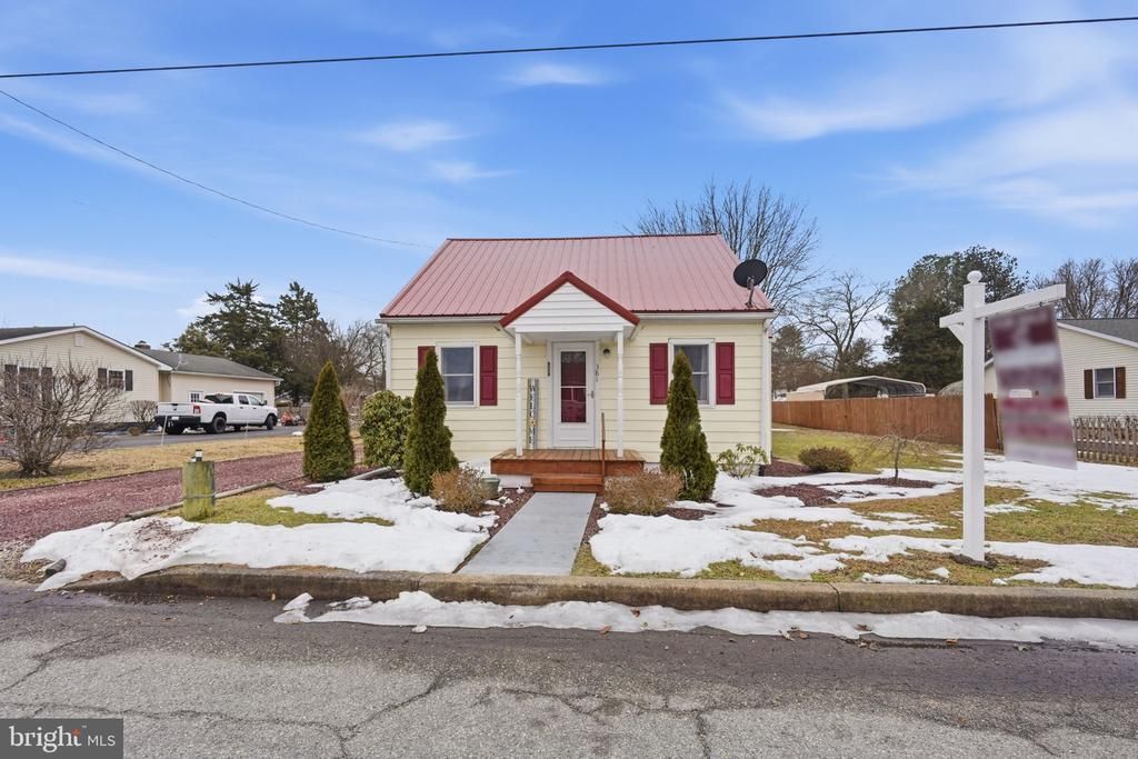 381 Hurtt Avenue, Millington, MD 21651 Main Photo