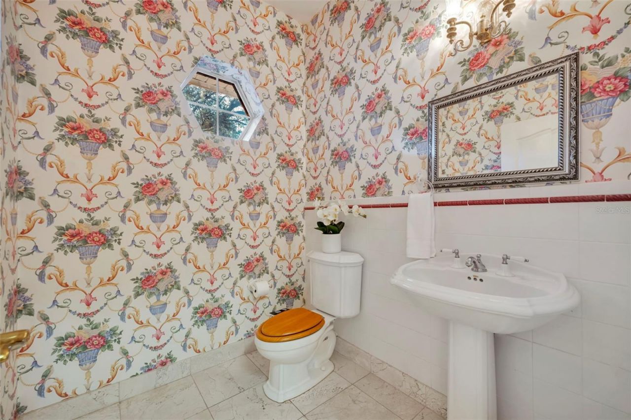 641 Pine Hill Boulevard, Geneva, FL 32732 Photo