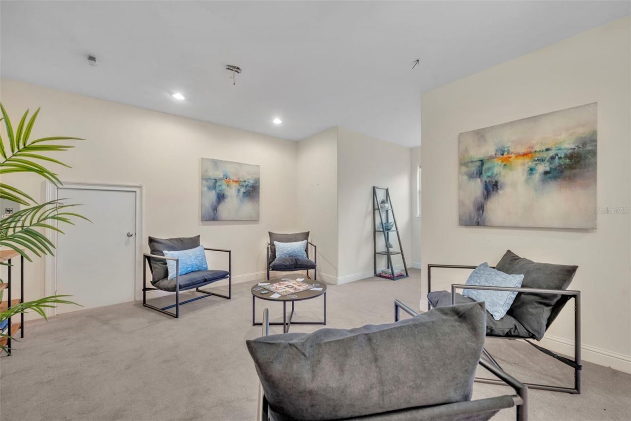 641 Pine Hill Boulevard, Geneva, FL 32732 Photo