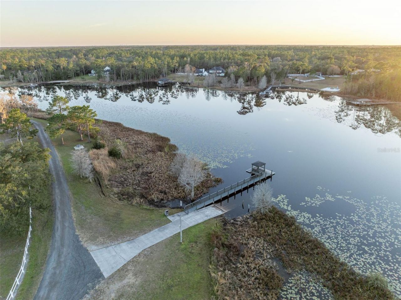 641 Pine Hill Boulevard, Geneva, FL 32732 Photo