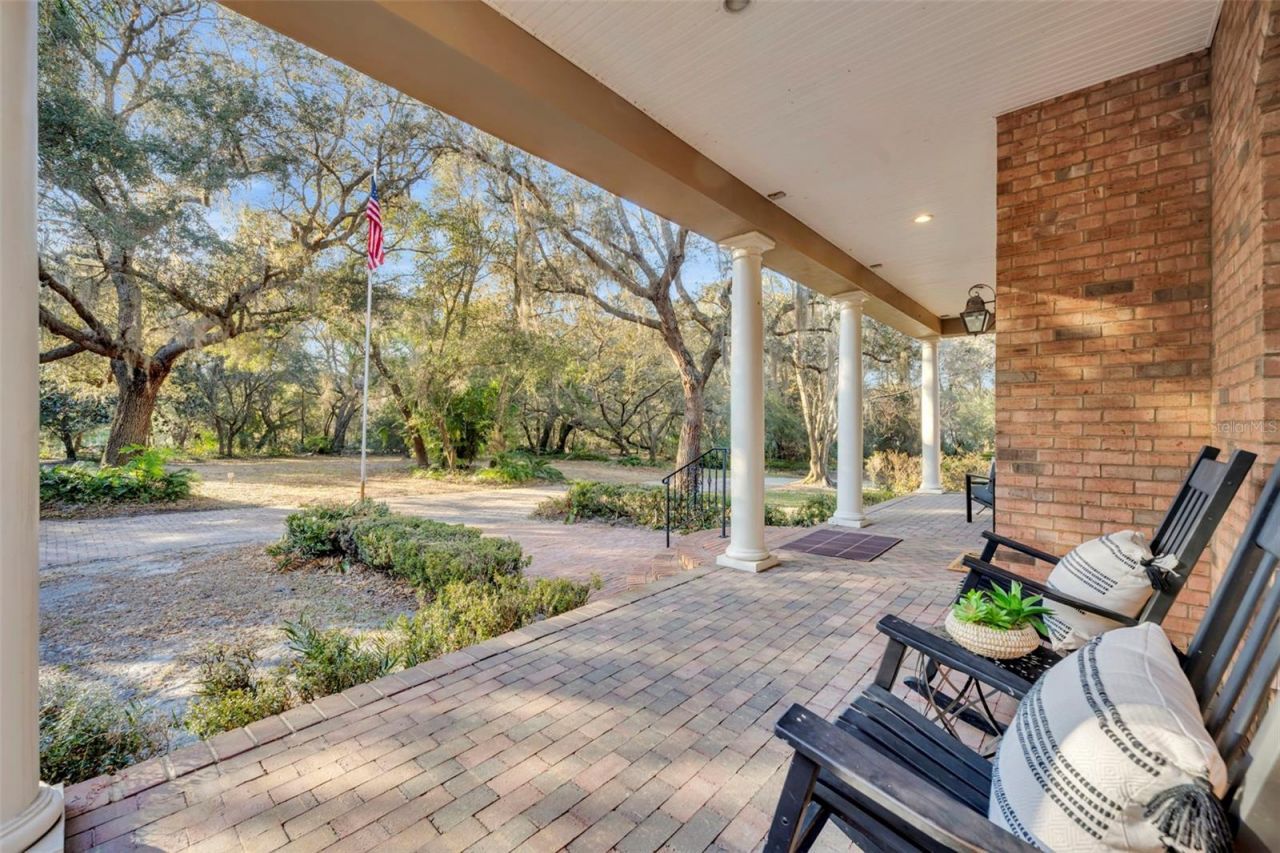 641 Pine Hill Boulevard, Geneva, FL 32732 Photo