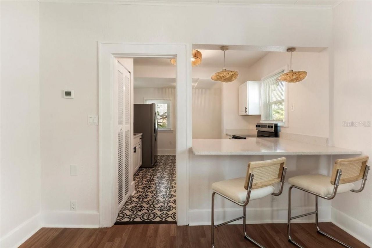 1131 10th Avenue S, Saint Petersburg, FL 33705 Photo