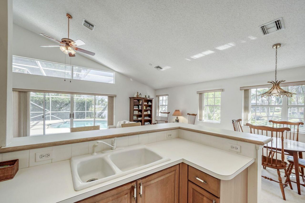 1248 Lake Breeze Drive, Wellington, FL 33414 Photo