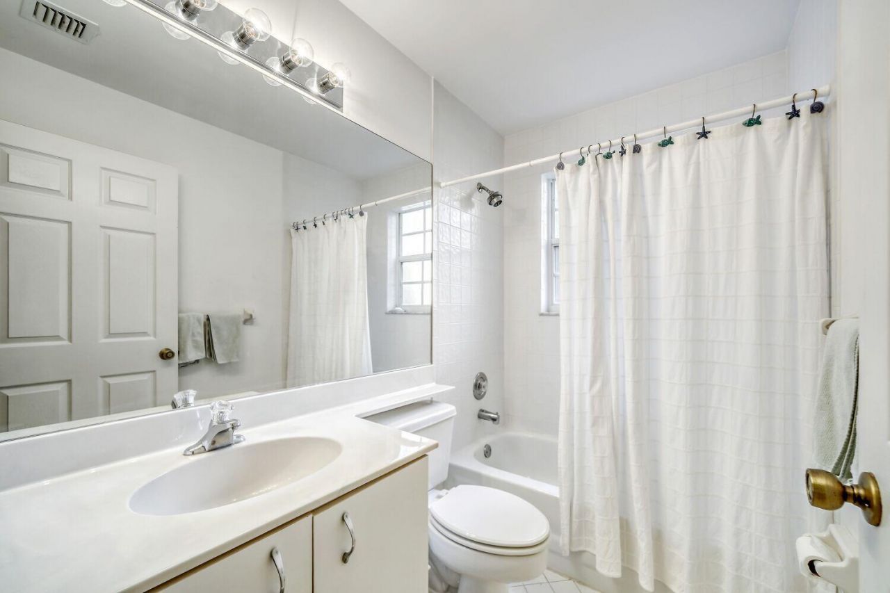 1248 Lake Breeze Drive, Wellington, FL 33414 Photo