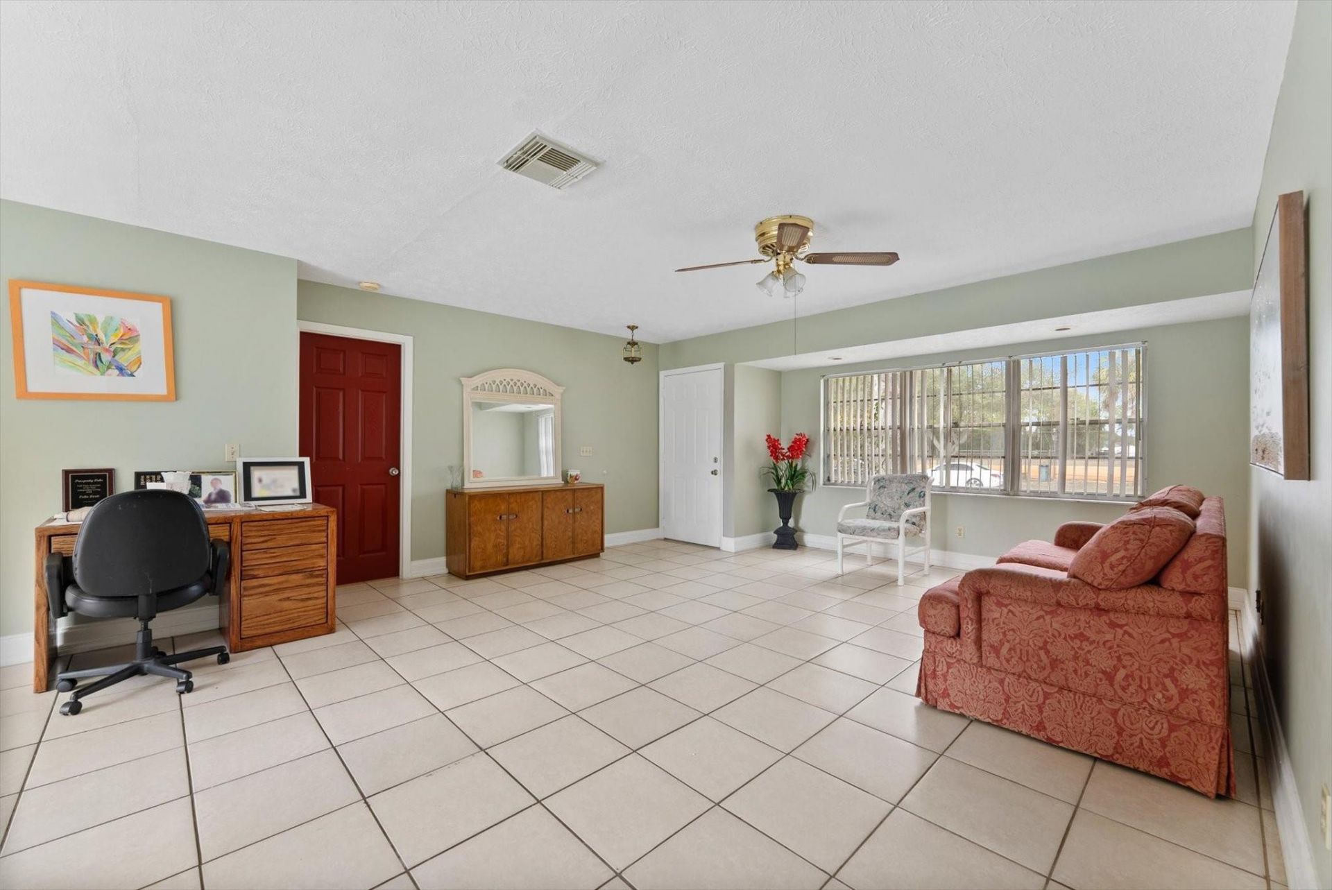 636 SW Eyerly Ave, Port Saint Lucie, FL 34983 Photo