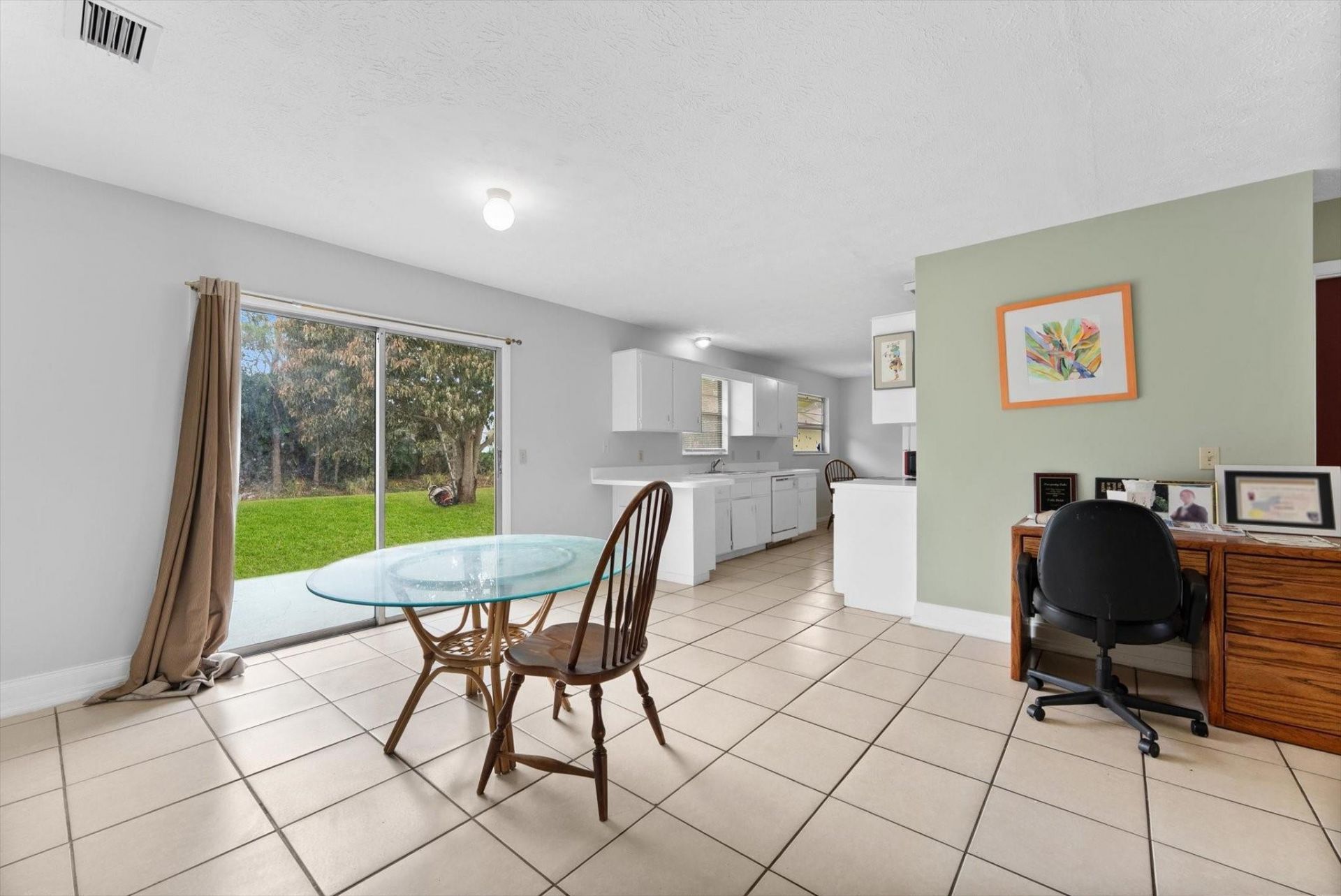 636 SW Eyerly Ave, Port Saint Lucie, FL 34983 Photo