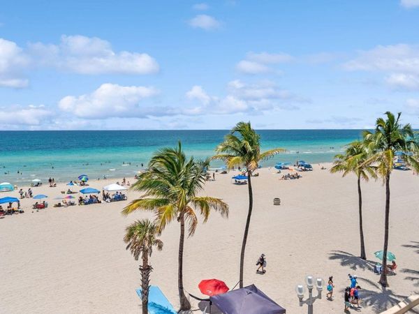 315 Van Buren St, Unit 205B, Hollywood, FL 33019