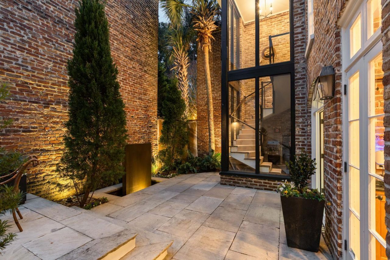 50 Anson Street Photo 33