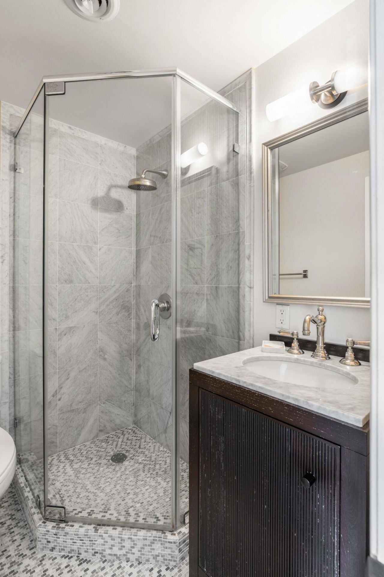 50 Anson Street Photo 60