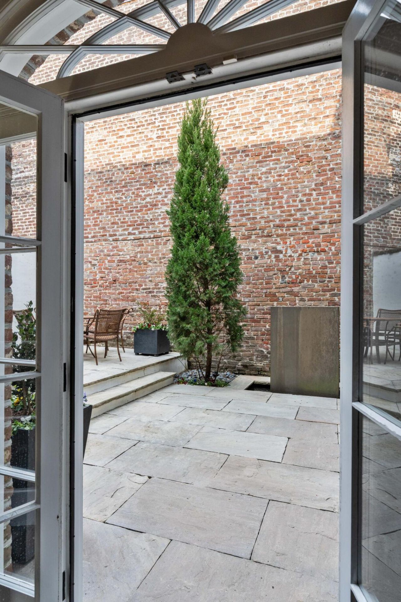 50 Anson Street Photo 63