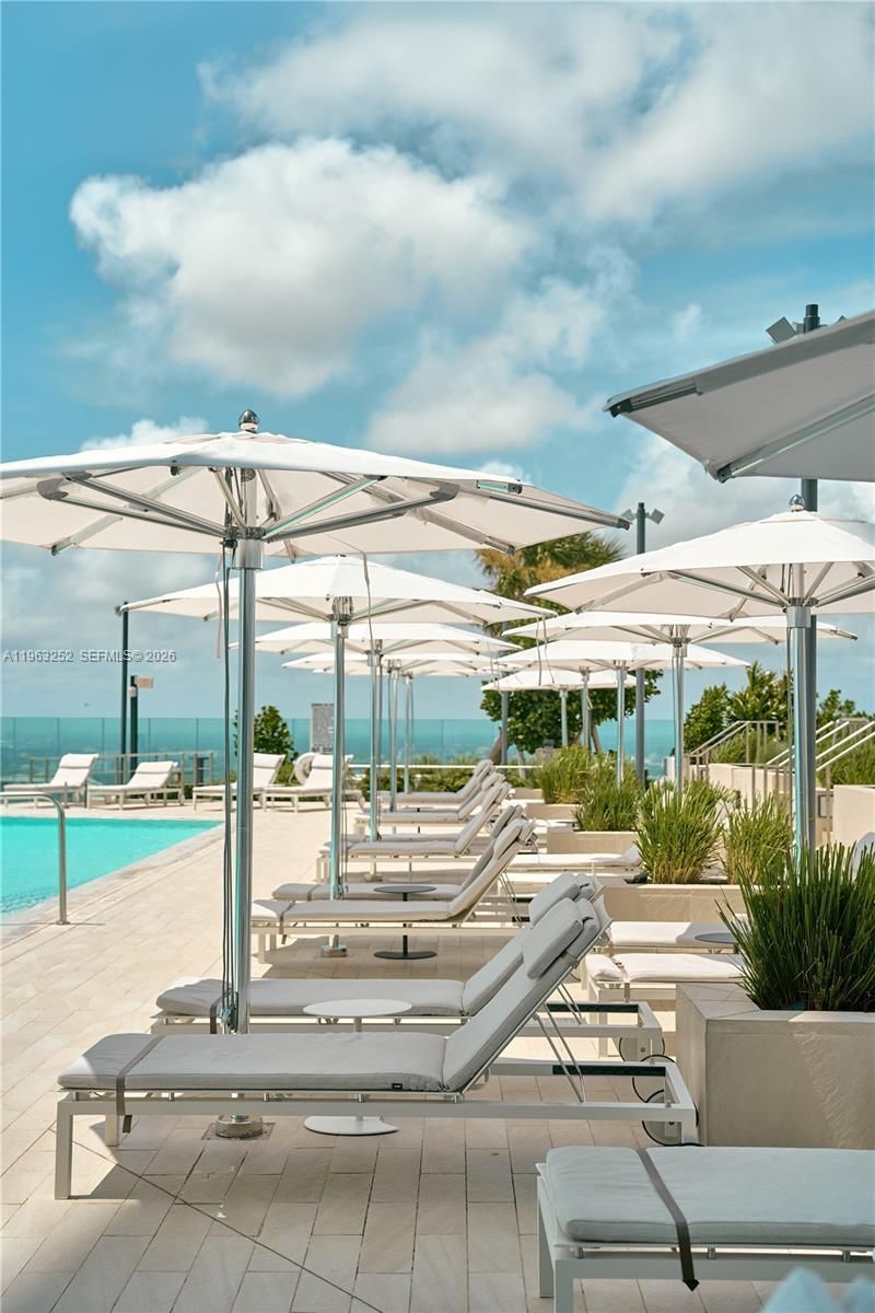 300 Biscayne Blvd Way, Unit 4404, Miami, FL 33131 Photo