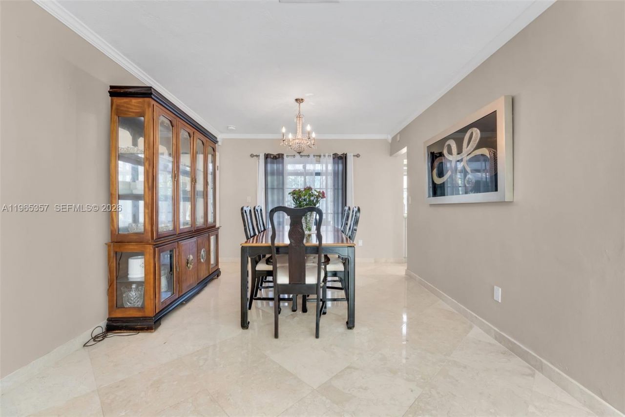 11201 SW 136th St , Miami, FL 33176 Photo