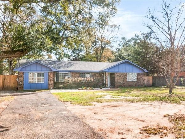 5505 Mcdonald Road, Theodore, AL 36582