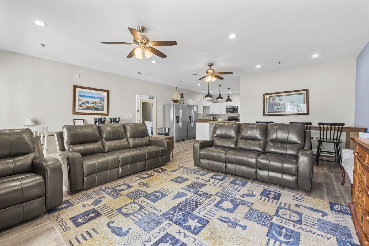 200 53rd Ave. N  Photo 20