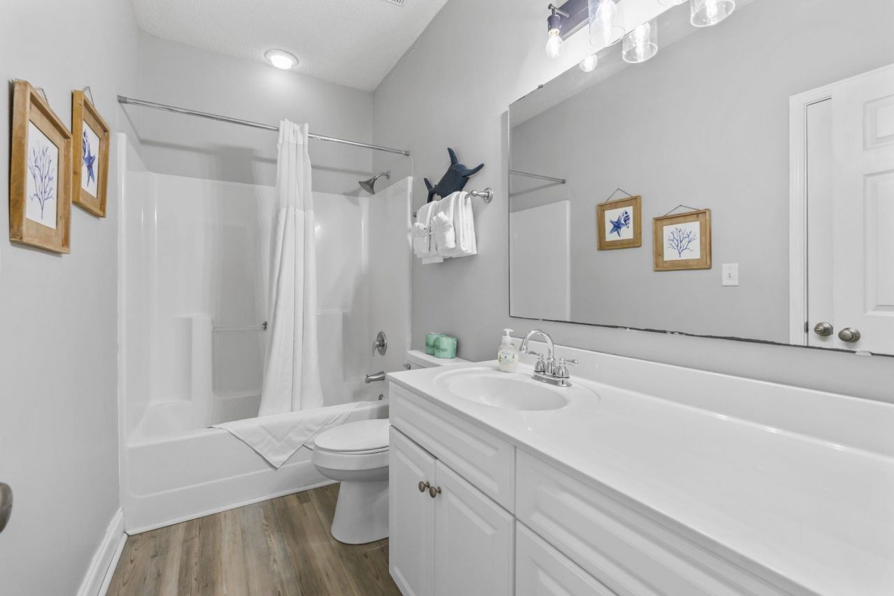 200 53rd Ave. N  Photo 24