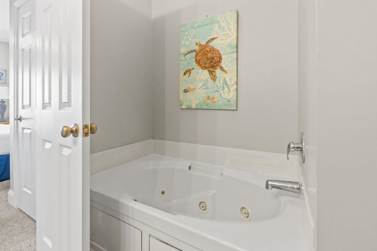 200 53rd Ave. N  Photo 32