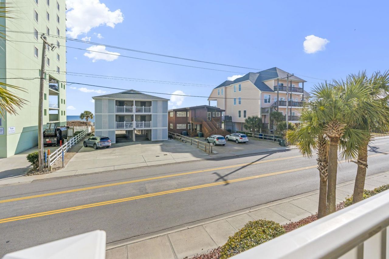 200 53rd Ave. N  Photo 41