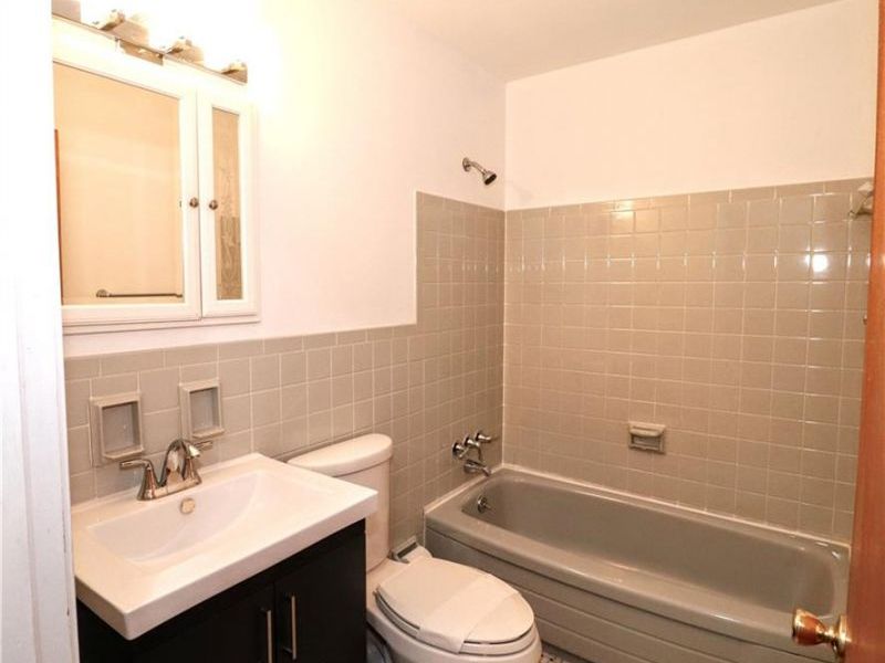 683 Danbury Road, Cincinnati, OH 45240 Photo 20