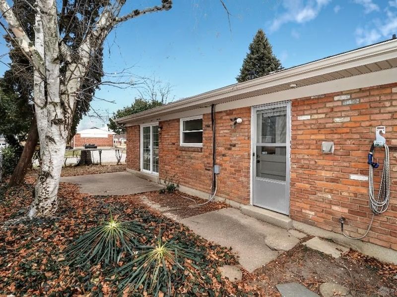 683 Danbury Road, Cincinnati, OH 45240 Photo 27