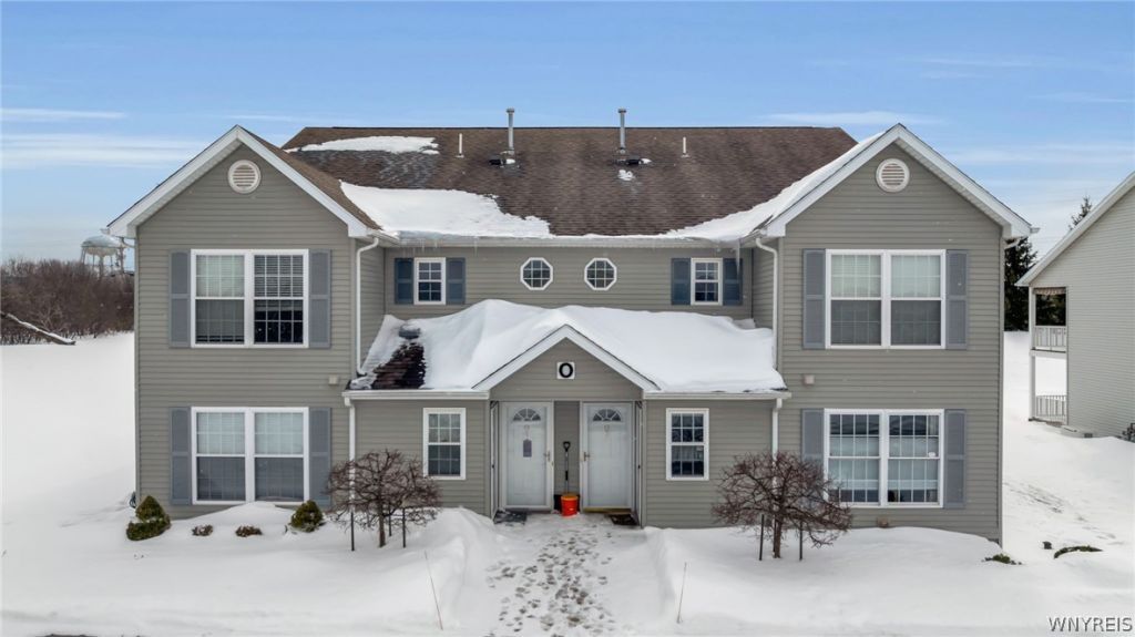 4331 Berkley Place, Unit O1, Hamburg, NY 14075 Main Photo
