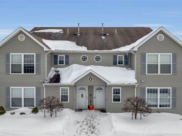 4331 Berkley Place, Unit O1, Hamburg, NY 14075
