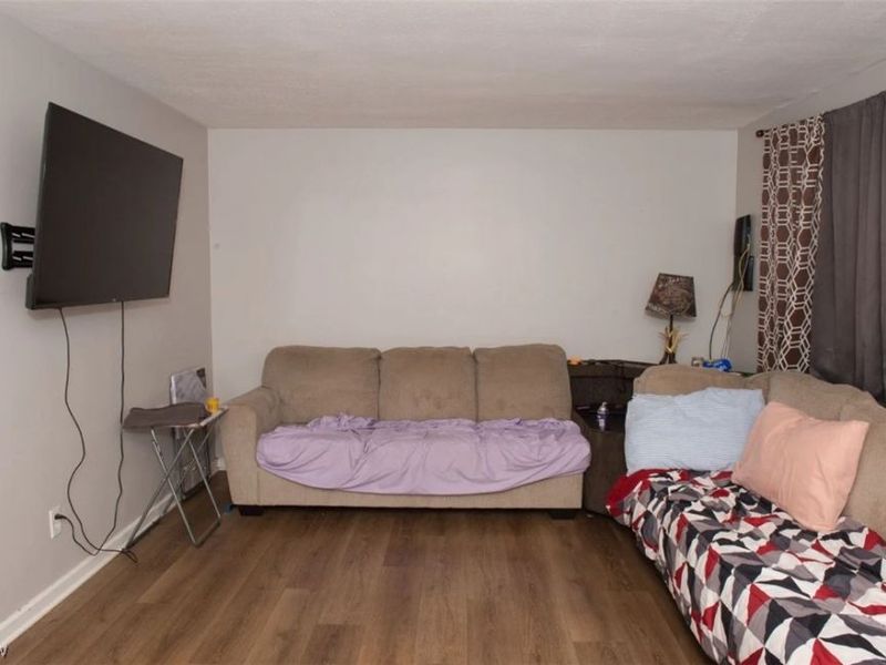 531 Audrey Lane, Struthers, OH 44471 Photo 3