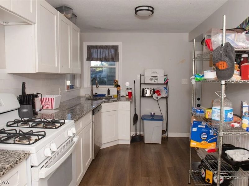 531 Audrey Lane, Struthers, OH 44471 Photo 6