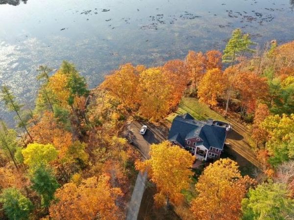 30 Mill Stone Terrace, Bedford, NH 03110