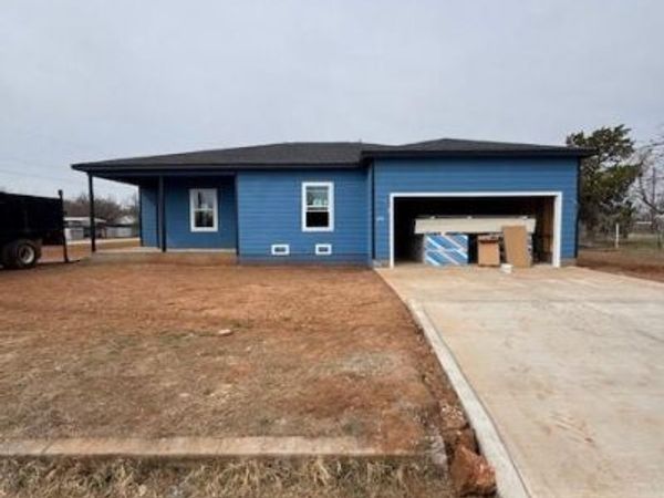 212 Cherry , Merkel, TX 79536
