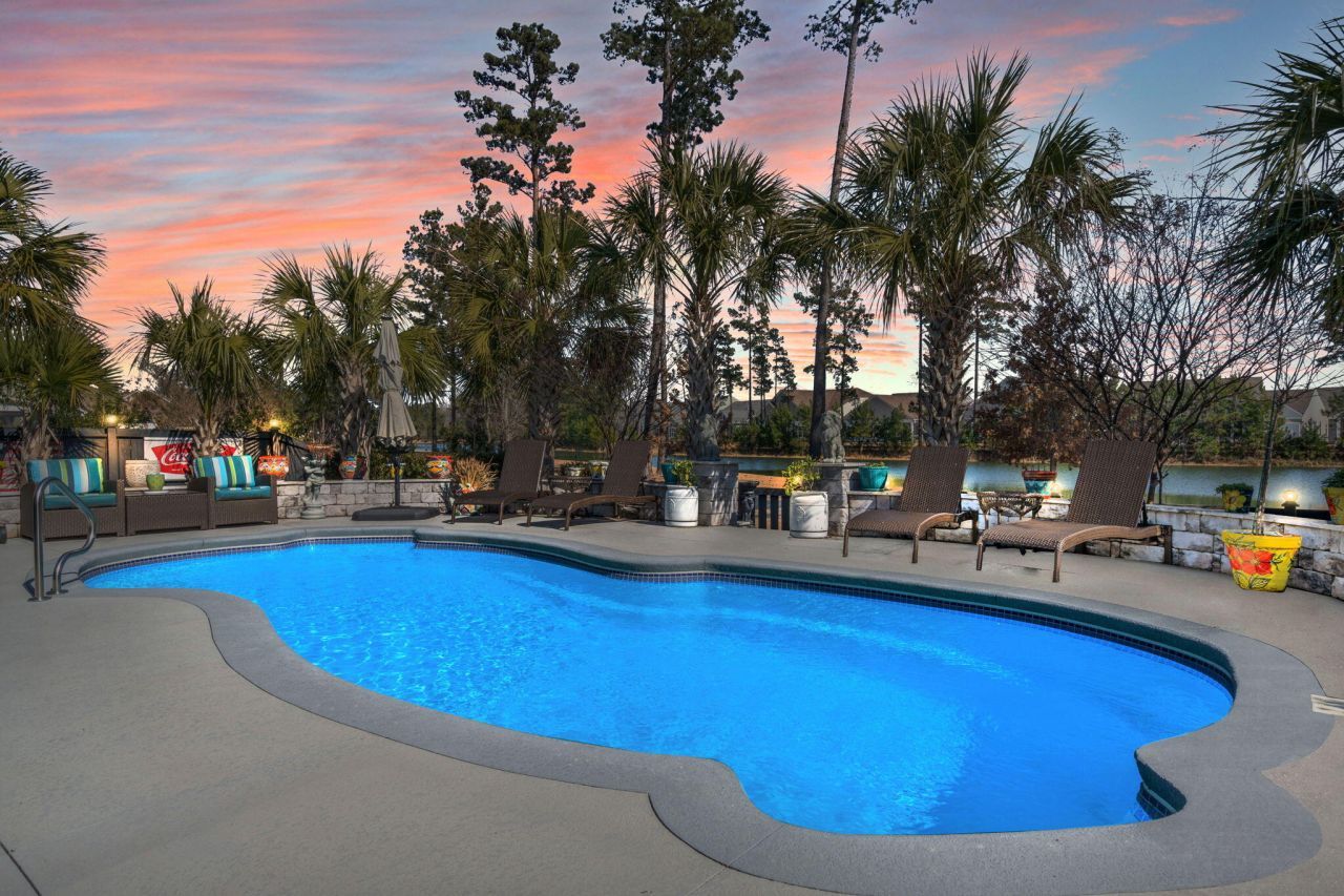 110 Whaler Avenue Photo 1