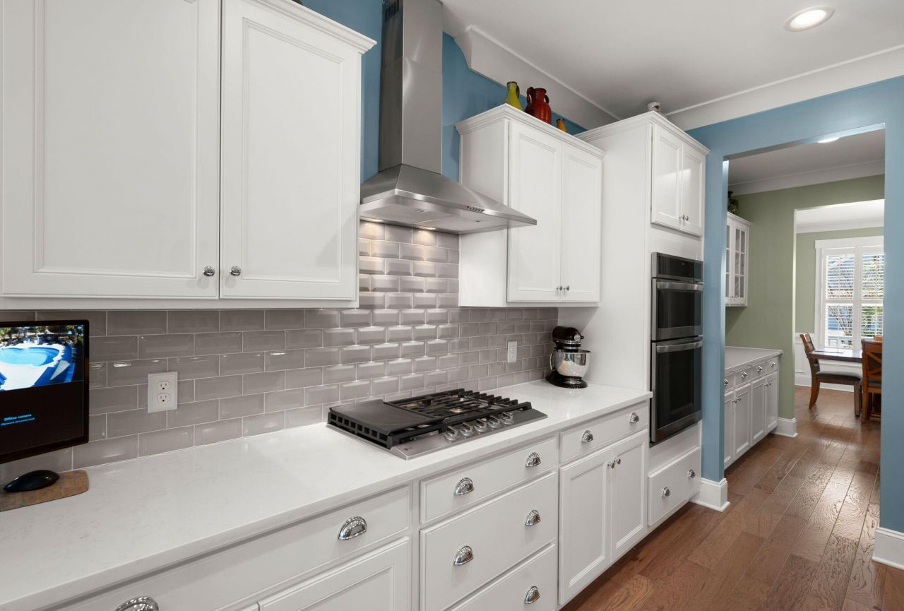 110 Whaler Avenue Photo 17