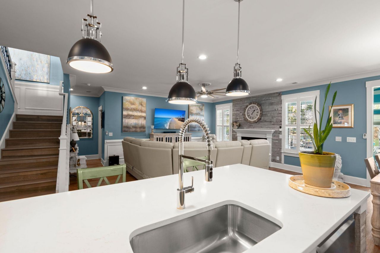 110 Whaler Avenue Photo 21