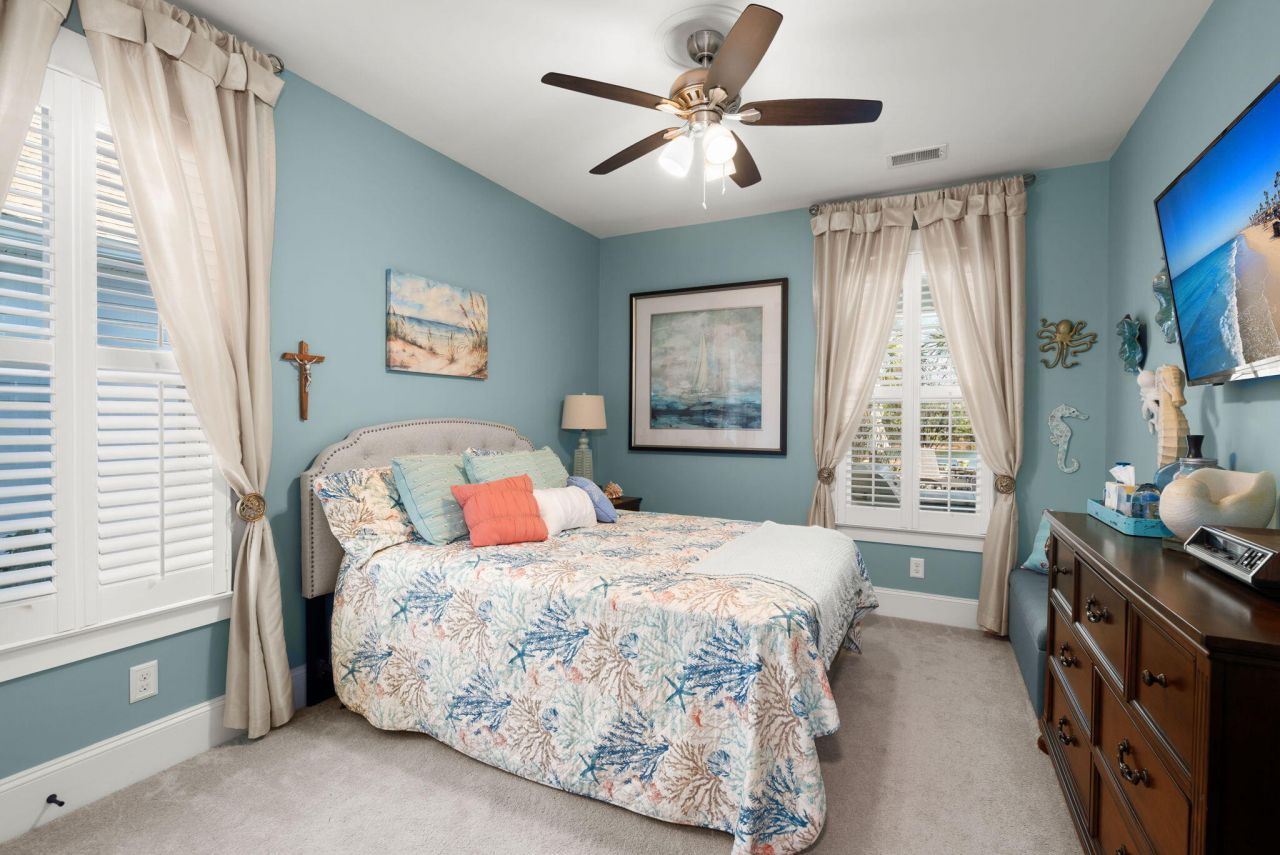 110 Whaler Avenue Photo 31