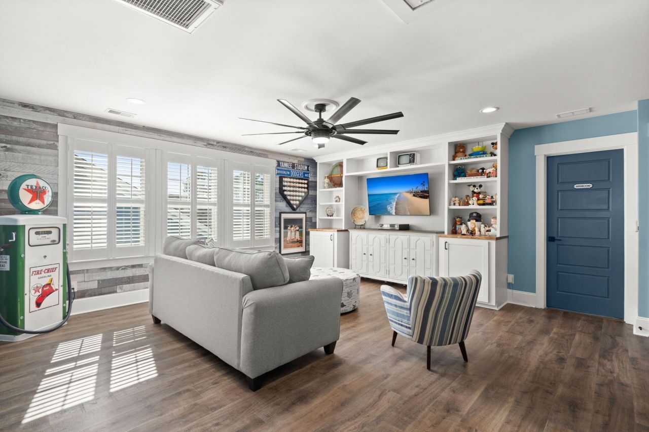 110 Whaler Avenue Photo 34