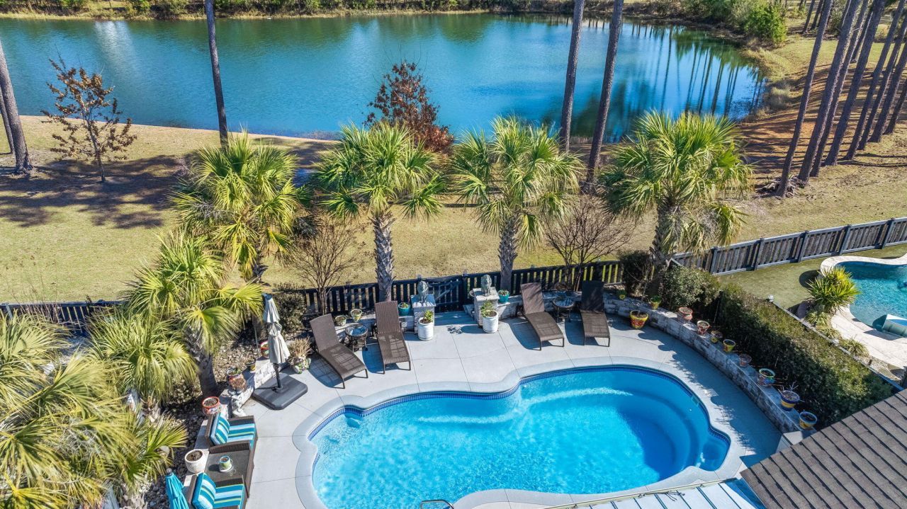 110 Whaler Avenue Photo 4