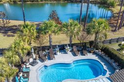 110 Whaler Avenue photo 4