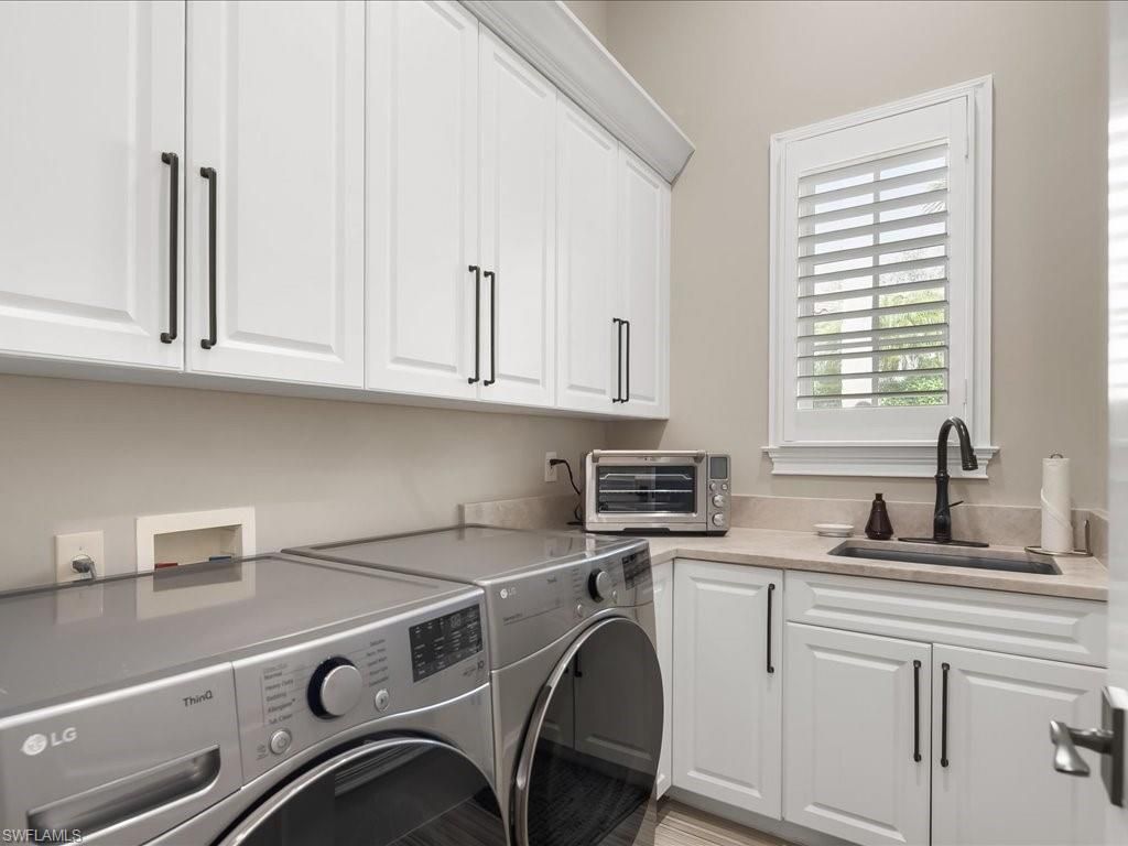 2822 Capistrano Way, Naples, FL 34105 Photo