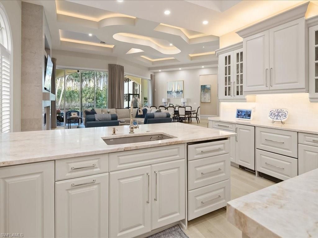 2822 Capistrano Way, Naples, FL 34105 Photo