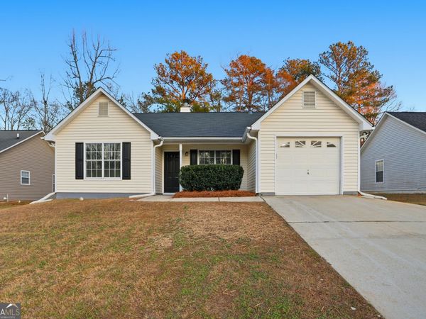 5798 Creekside Drive, Rex, GA 30273