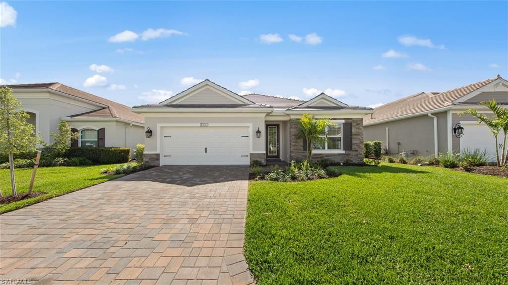 3062 Heritage Pines Dr, Fort Myers, FL 33905 Photo
