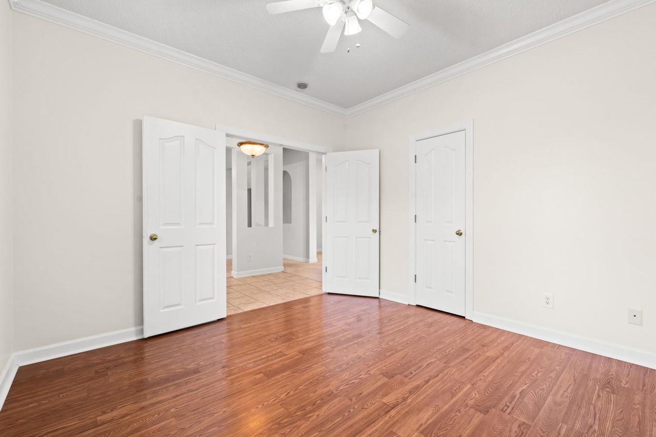 80 Camden Circle  Photo 24