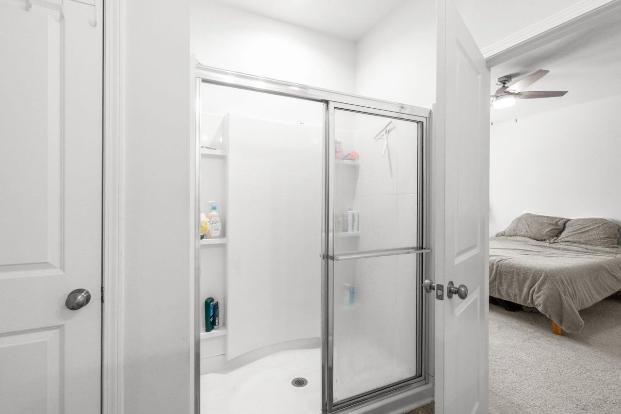 877 Wild Leaf Loop Photo 18