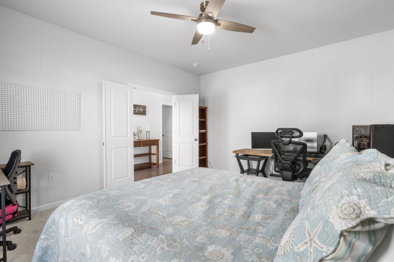 877 Wild Leaf Loop Photo 25