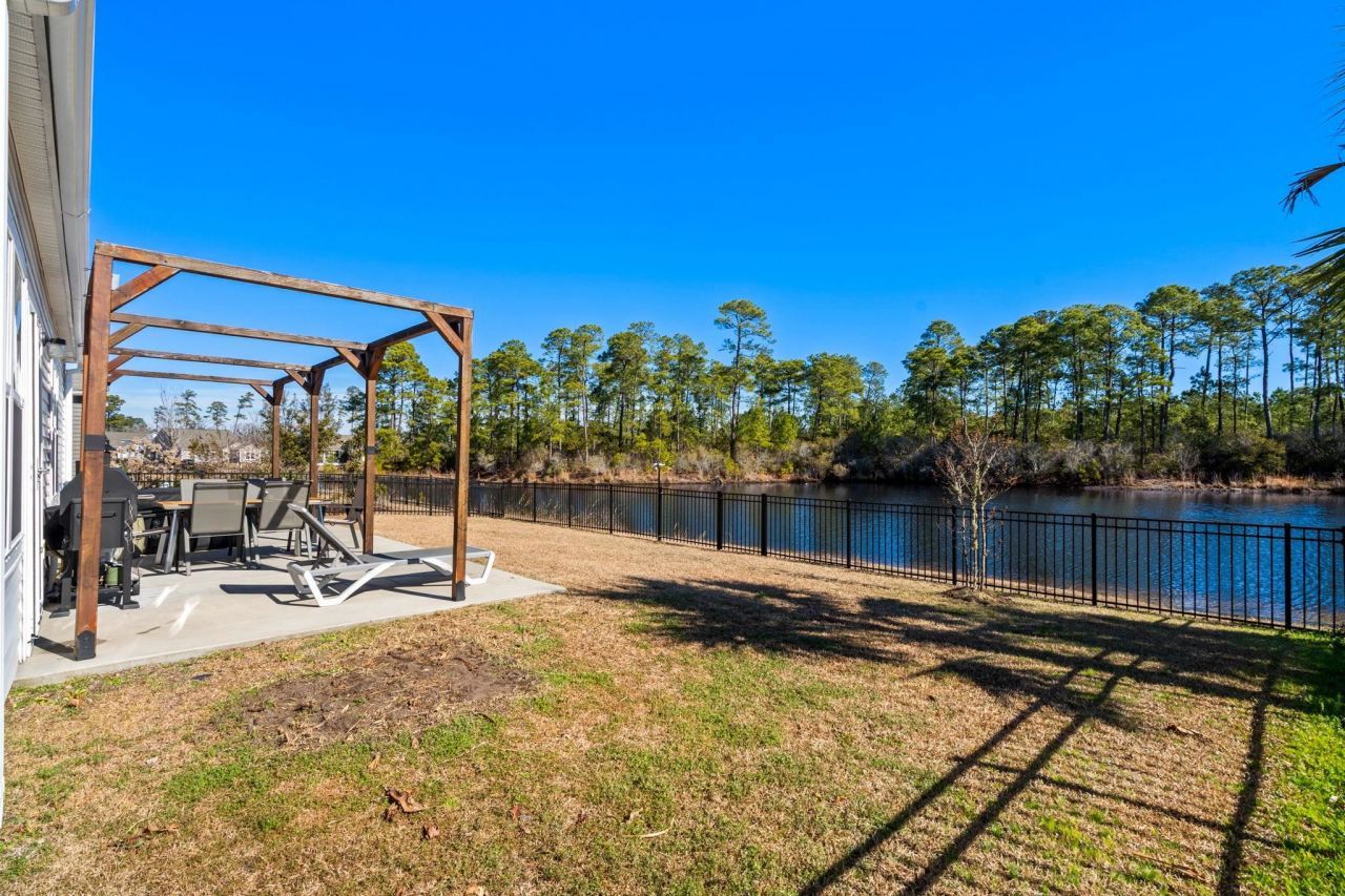 877 Wild Leaf Loop Photo 29