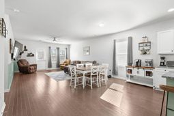 877 Wild Leaf Loop photo 4