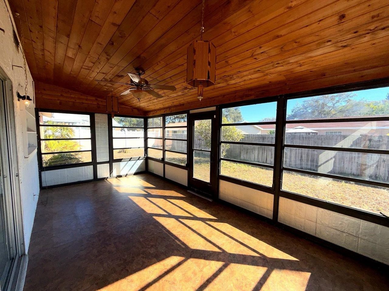 909 Canal Circle, Sebastian, FL 32958 Photo