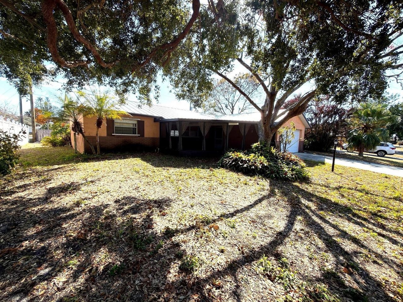 909 Canal Circle, Sebastian, FL 32958 Photo