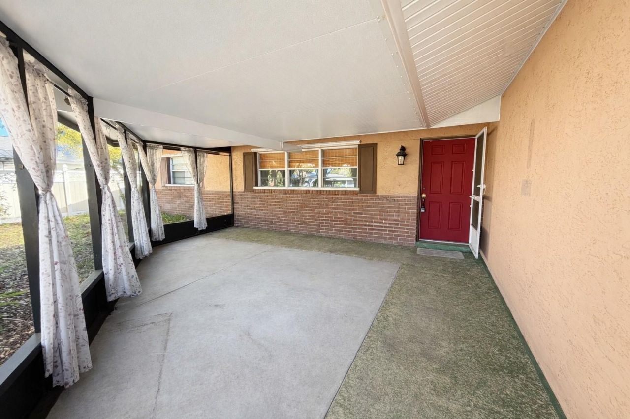 909 Canal Circle, Sebastian, FL 32958 Photo