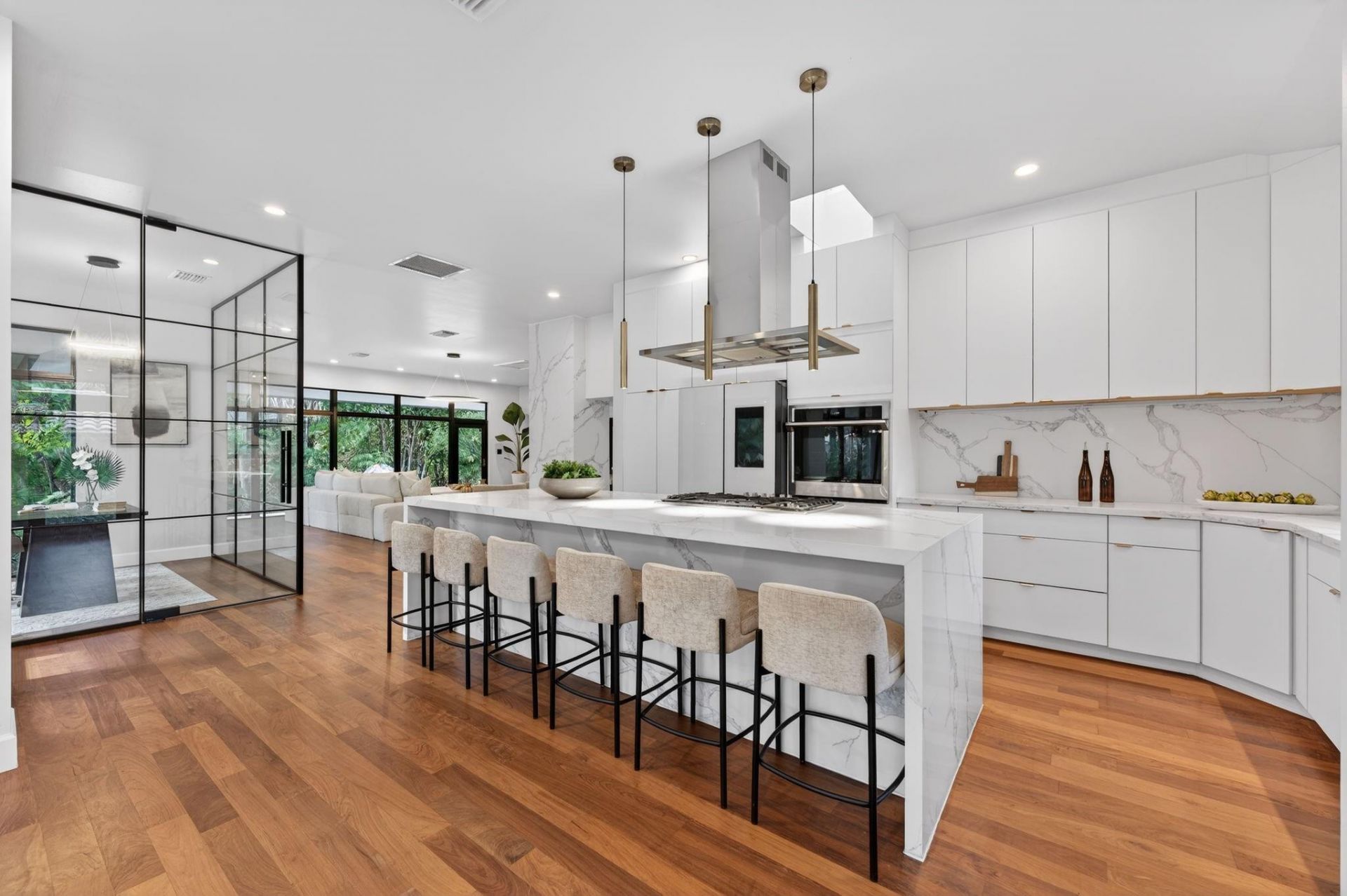 360 NW 33rd Street, Oakland Park, FL 33309 Photo