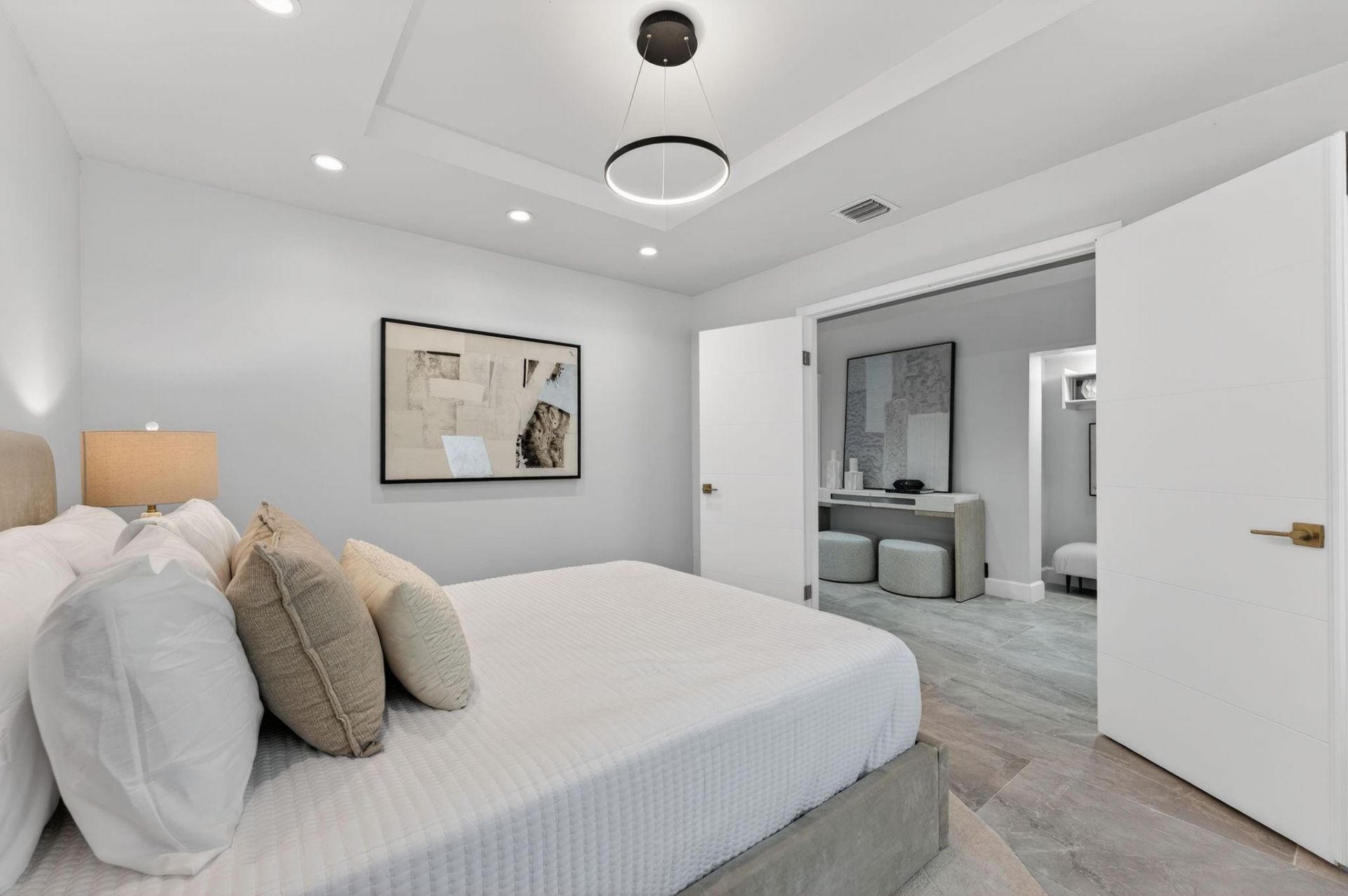 360 NW 33rd Street, Oakland Park, FL 33309 Photo